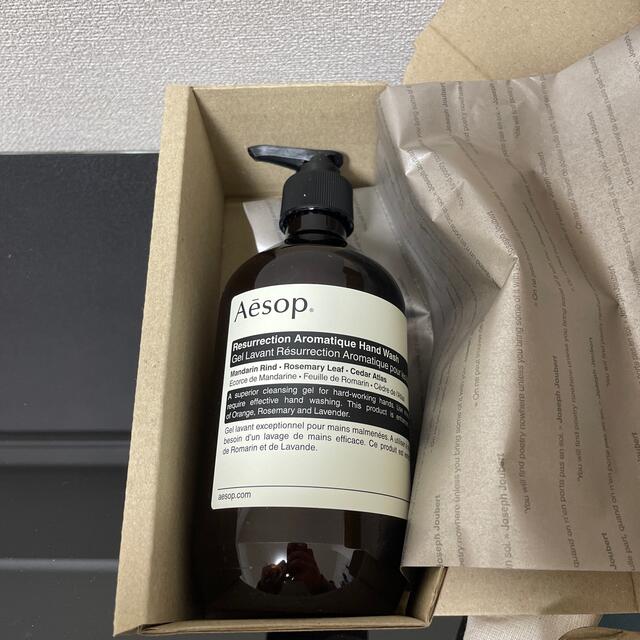 Aesop(イソップ)のAesop ハンドウォッチ　ハンドソープ コスメ/美容のボディケア(ボディソープ/石鹸)の商品写真