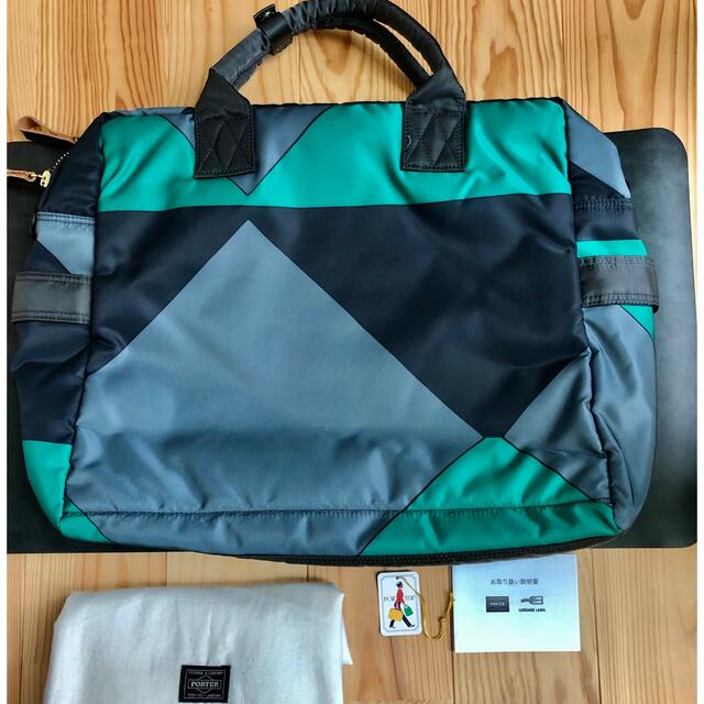 PORTER(ポーター)のPORTER×MARNI/吉田カバン マルニ 正規店購入 ビジネスバッグ 保存袋 メンズのバッグ(ビジネスバッグ)の商品写真