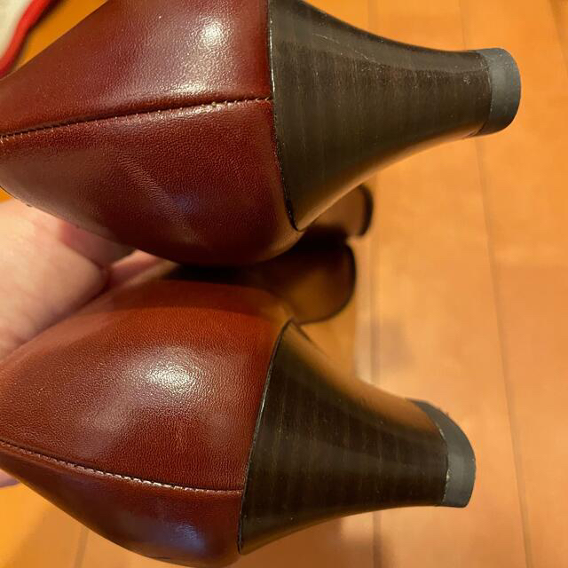 Salvatore Ferragamo(サルヴァトーレフェラガモ)のフェラガモ パンプス サイズ6 レディースの靴/シューズ(ハイヒール/パンプス)の商品写真