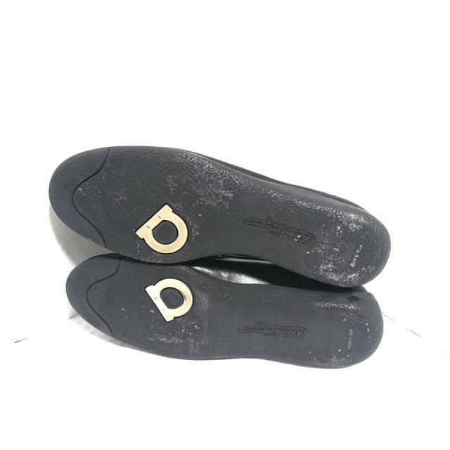 Salvatore Ferragamo(サルヴァトーレフェラガモ)のサルバトーレフェラガモ ローファー 4 - レディースの靴/シューズ(ローファー/革靴)の商品写真