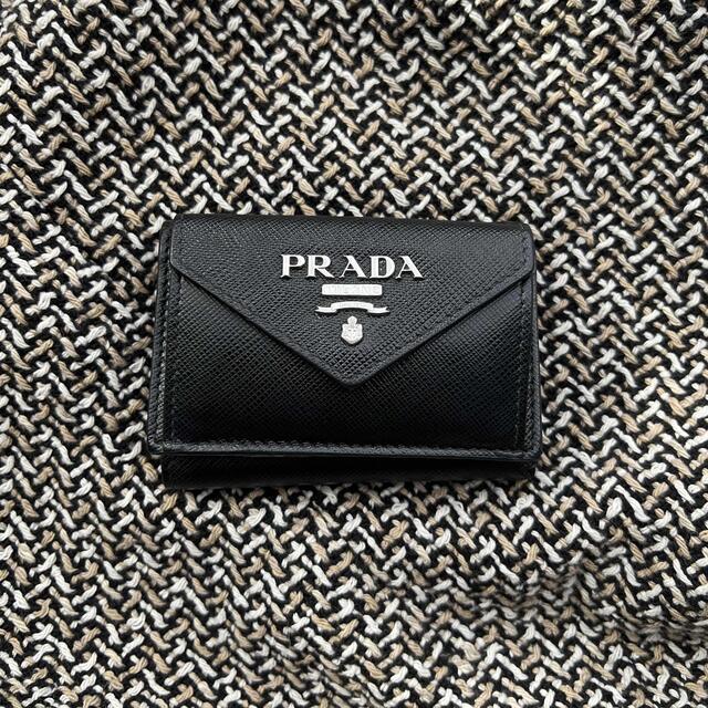 PRADA サフィアーノレザー財布 三つ折り - 財布