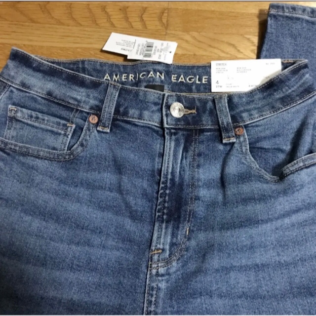 American Eagle(アメリカンイーグル)のアメリカンイーグル　ストレッチ　マムジーンズ　4 short レディースのパンツ(デニム/ジーンズ)の商品写真