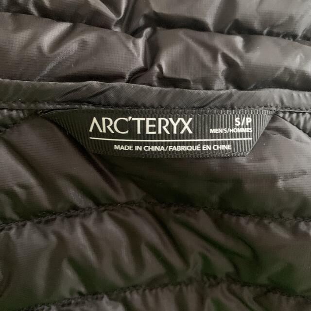 ARC'TERYX(アークテリクス)のARC’TERYX Cerium SL ジャケット　メンズ メンズのジャケット/アウター(ダウンジャケット)の商品写真