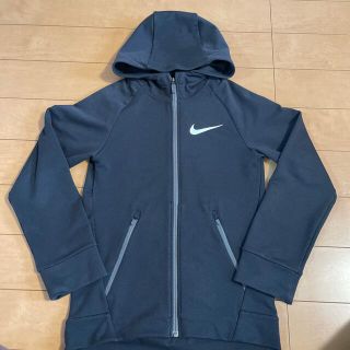 ナイキ(NIKE)のNIKEパーカー130〜140(Tシャツ/カットソー)