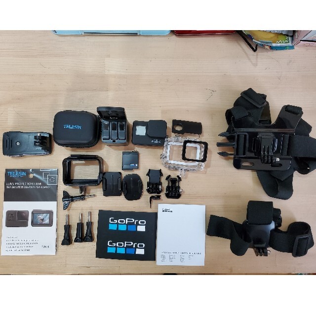 GoPro hero 7 black おまけ多数付き-