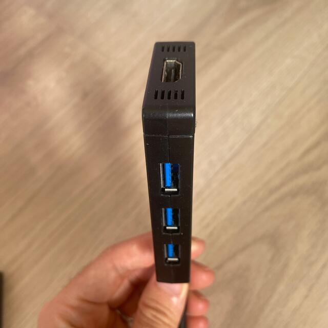 HDMI + 3Port USB 3.0 HUB スマホ/家電/カメラのPC/タブレット(PC周辺機器)の商品写真