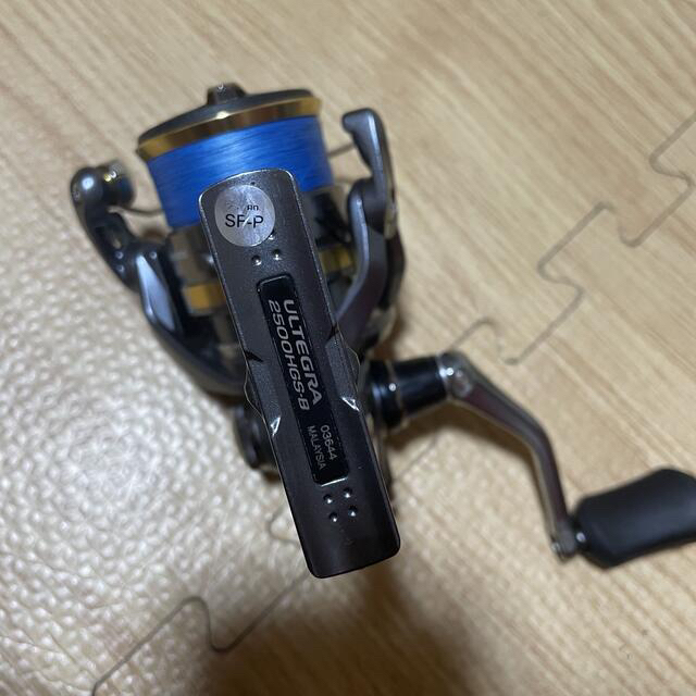 SHIMANO(シマノ)のシマノ　アルテグラ　2500HGS スポーツ/アウトドアのフィッシング(リール)の商品写真