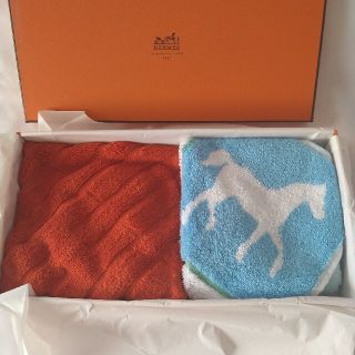 エルメス(Hermes)の値下♪　HERMES　エルメス　ハンドタオルセット　レア(タオル/バス用品)