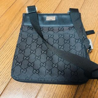 グッチ 斜めがけバッグの通販 100点以上 | Gucciを買うならラクマ グッチ 斜めがけバッグの通販 100点以上 | Gucciを買うならラクマ