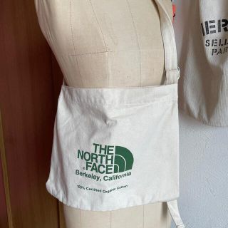 ザノースフェイス(THE NORTH FACE)のTHE NORTH FACE ショルダーバッグ(ショルダーバッグ)