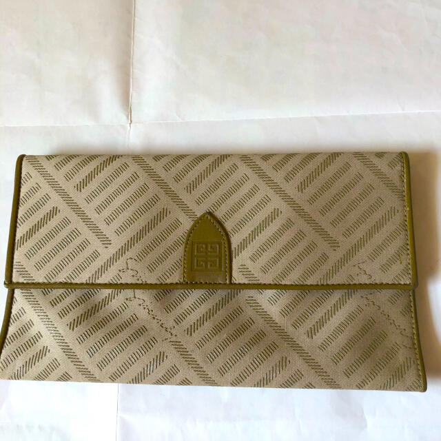 GIVENCHY財布 値下げしました