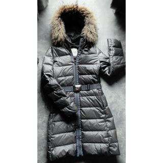 モンクレール(MONCLER)のMoncler(モンクレール)ロングダウンコート(ダウンコート)