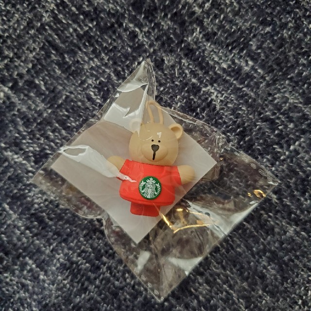 Starbucks Coffee(スターバックスコーヒー)の☆新品☆ドリンクホールキャップベアリスタ(リユーザブルカップ用) インテリア/住まい/日用品のキッチン/食器(その他)の商品写真