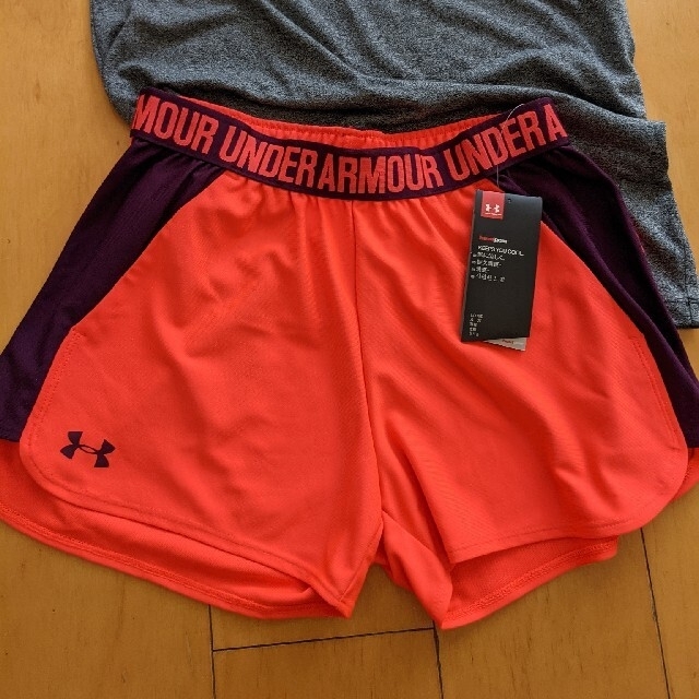 UNDER ARMOUR(アンダーアーマー)の【新品】ショートパンツ　トレーニングパンツ　レディース　Ｌ　アンダーアーマー レディースのパンツ(ショートパンツ)の商品写真