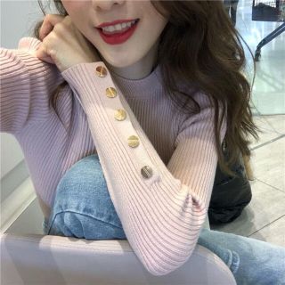 ザラ(ZARA)のゴールドボタンニット♡Pink(ニット/セーター)