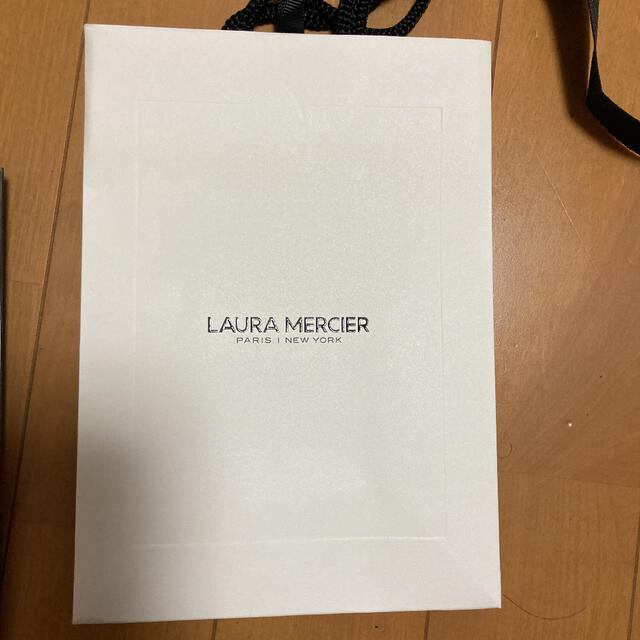 laura mercier(ローラメルシエ)のジョーマローン ローラメルシエ セルヴォーク 紙袋 ショップ袋 レディースのバッグ(ショップ袋)の商品写真