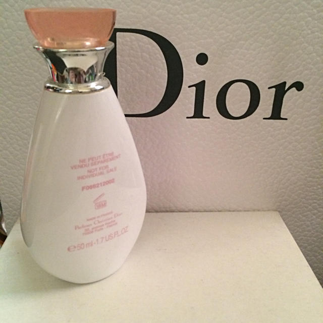 Dior(ディオール)のDior   ボディクリーム   coco,mai様専用 コスメ/美容のボディケア(ボディクリーム)の商品写真