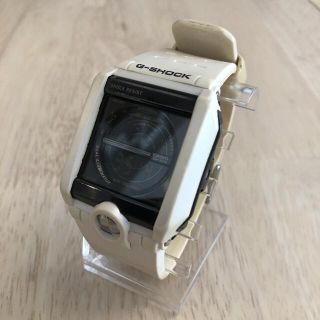 カシオ(CASIO)のCASIO G-SHOCK G-8100Aパールホワイト 中古(腕時計(デジタル))