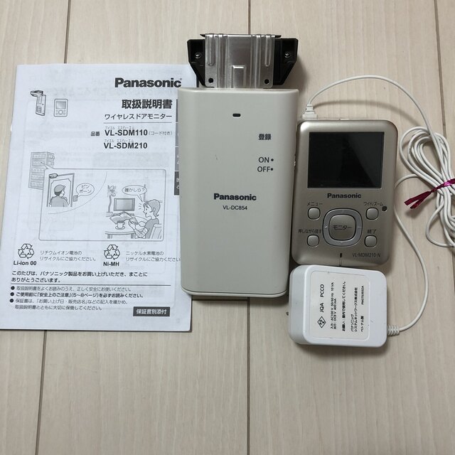 Panasonic(パナソニック)のユタキング様専用　パナソニック　ドアモニター スマホ/家電/カメラのスマホ/家電/カメラ その他(防犯カメラ)の商品写真