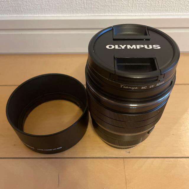 OLYMPUS(オリンパス)のオリンパス M.ZUIKO 25mm F1.2 PRO  マイクロフォーサーズ スマホ/家電/カメラのカメラ(レンズ(単焦点))の商品写真