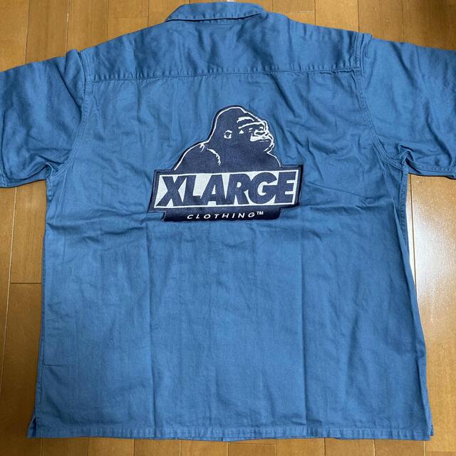 XLARGE(エクストララージ)のX-LARGE エクストララージ　L シャツ メンズのトップス(Tシャツ/カットソー(半袖/袖なし))の商品写真