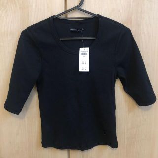 アバクロンビーアンドフィッチ(Abercrombie&Fitch)のアバクロ　トップス(カットソー(半袖/袖なし))