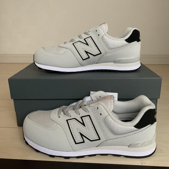 New Balance(ニューバランス)のひろ様専用 箱無し GC574FG2  23.5 ニューバランス スニーカー レディースの靴/シューズ(スニーカー)の商品写真