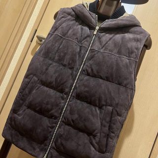 ブルネロクチネリ(BRUNELLO CUCINELLI)のwanさま専用　ブルネロクチネリ　スエードカシミヤ　ダウンベスト46(ダウンベスト)