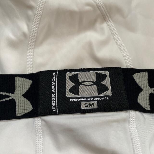 UNDER ARMOUR(アンダーアーマー)のUK様専用●サッカー インナーセット★ジュニア★UNDER ARMOR スポーツ/アウトドアのサッカー/フットサル(ウェア)の商品写真