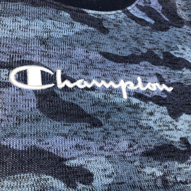 Champion(チャンピオン)の美品 チャンピオン  130cm トレーナー  裏起毛 キッズ 迷彩　 キッズ/ベビー/マタニティのキッズ服男の子用(90cm~)(Tシャツ/カットソー)の商品写真