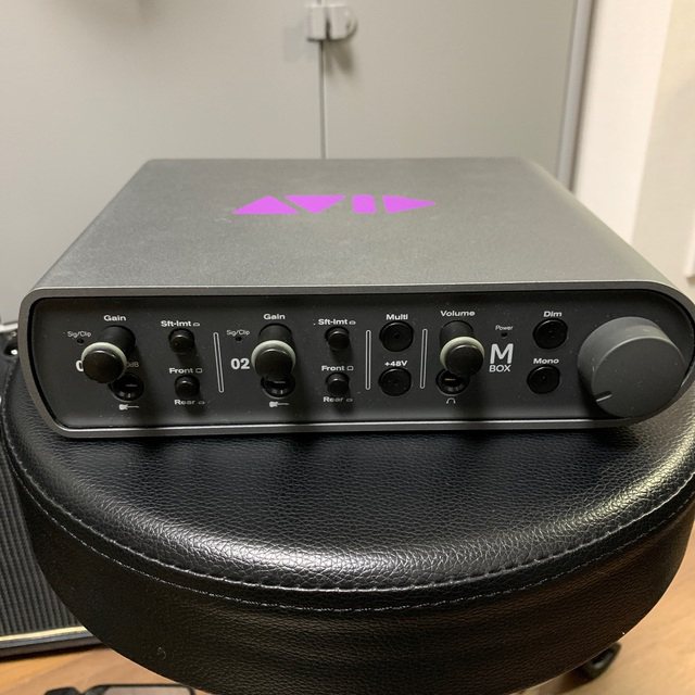 AVID Mbox オーディオインターフェース 1