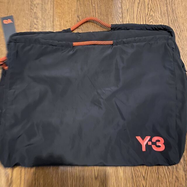 Y-3(ワイスリー)のY-3 ワイスリー　ボストンバッグ　旅行鞄 メンズのバッグ(トラベルバッグ/スーツケース)の商品写真