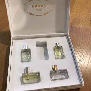 プラダ(PRADA)のプラダ香水セット◻︎訳あり(香水(女性用))