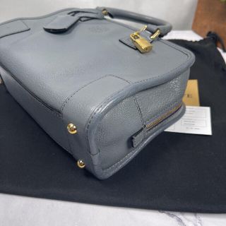 LOEWE - レアカラー✨LOEWE✨アマソナ 23 2WAYの通販 by 全て正規品 ...