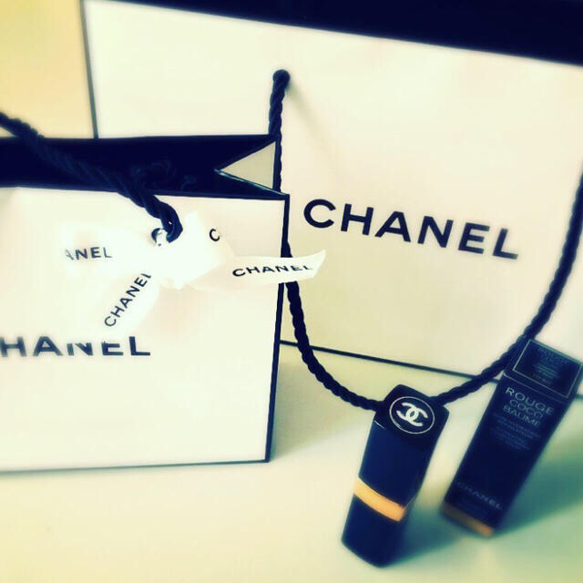 CHANEL(シャネル)のCHANEL♡ルージュココボーム☆新品 コスメ/美容のスキンケア/基礎化粧品(リップケア/リップクリーム)の商品写真