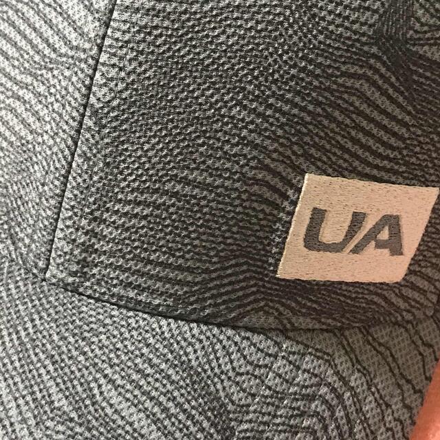 UNDER ARMOUR(アンダーアーマー)のアンダーアーマー CAP UA ブリッツィング トラッカー3.0  グレー メンズの帽子(キャップ)の商品写真