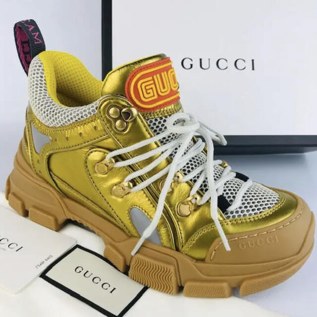 Gucci(グッチ)の新品未使用★GUCCI・レディース フラッシュトレック スニーカー（361/2） レディースの靴/シューズ(スニーカー)の商品写真