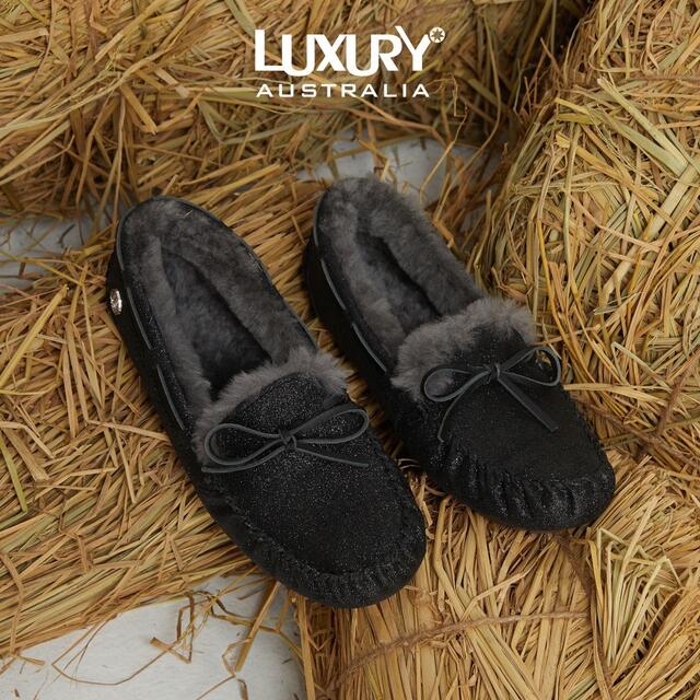 日本初登録!激安 LUXURY UGG アグ ムートン モカシン ダコタ24cm
