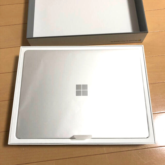 Microsoft(マイクロソフト)の❗️最終値下げ❗️【未開封Office付】Surface Laptop Go  スマホ/家電/カメラのPC/タブレット(ノートPC)の商品写真