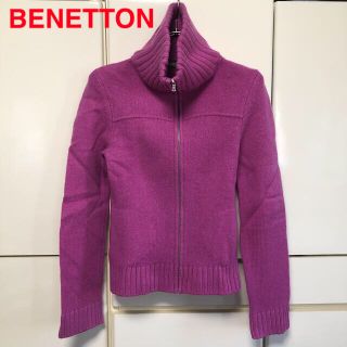 ベネトン(BENETTON)のベネトン　ビビットピンクのタートルネックセーター　パーカー(ニット/セーター)