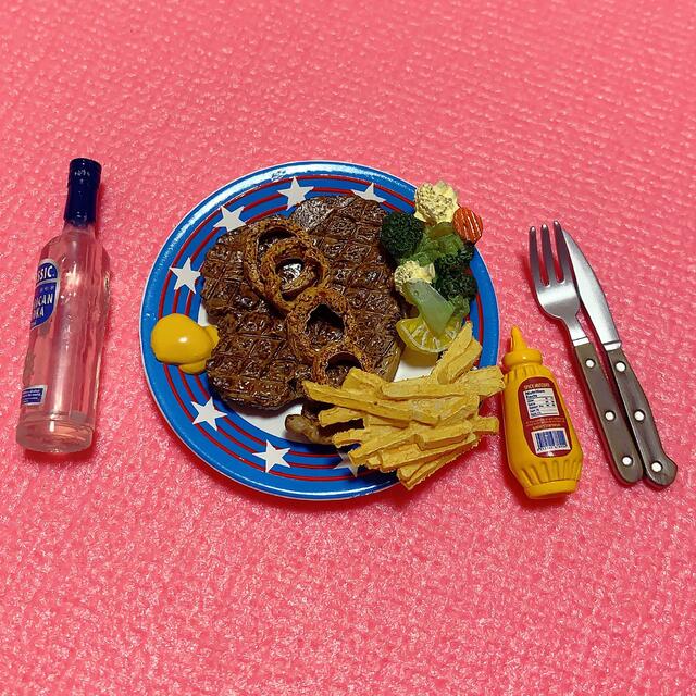 リーメント　ぷちサンプル　Tボーンステーキセット ハンドメイドのおもちゃ(ミニチュア)の商品写真