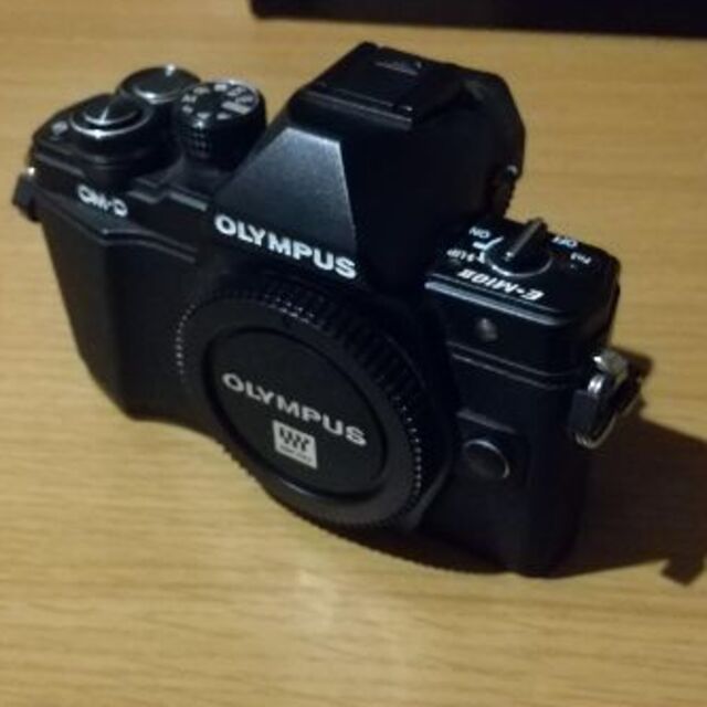 OLYMPUS OM-D E-M10 MarkIIIのEZダブルズームキットOLYMPUS