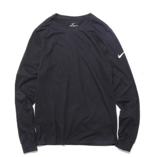 NIKE(ナイキ)のNIKE  黒　コットン　ワンポイント　ロゴ　スウッシュ　ロンT ロング　長袖 メンズのトップス(Tシャツ/カットソー(七分/長袖))の商品写真