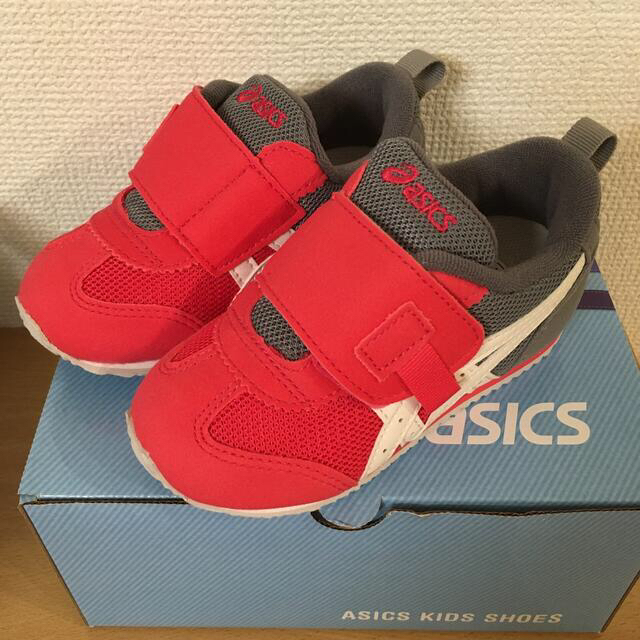 asics(アシックス)のasics アシックススニーカー　ベビーシューズ　15センチ キッズ/ベビー/マタニティのキッズ靴/シューズ(15cm~)(スニーカー)の商品写真