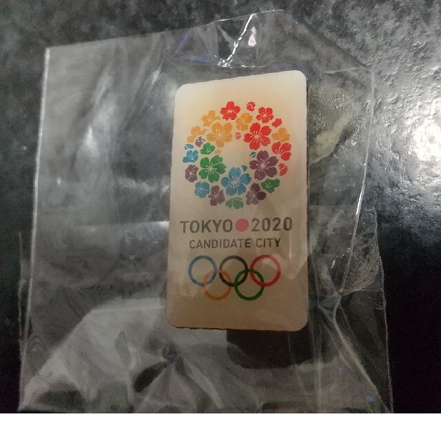 東京オリンピック　ボランティア招致ピンバッジ エンタメ/ホビーのアニメグッズ(バッジ/ピンバッジ)の商品写真