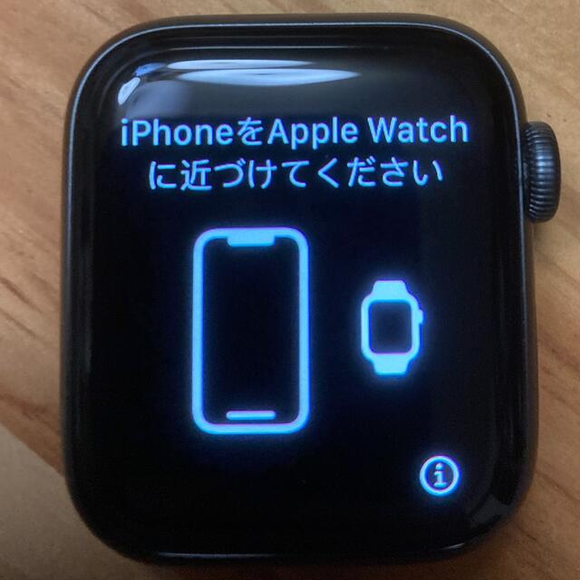 スマホアクセサリーApple Watch SE 40mm スペースグレイアルミ GPSモデル