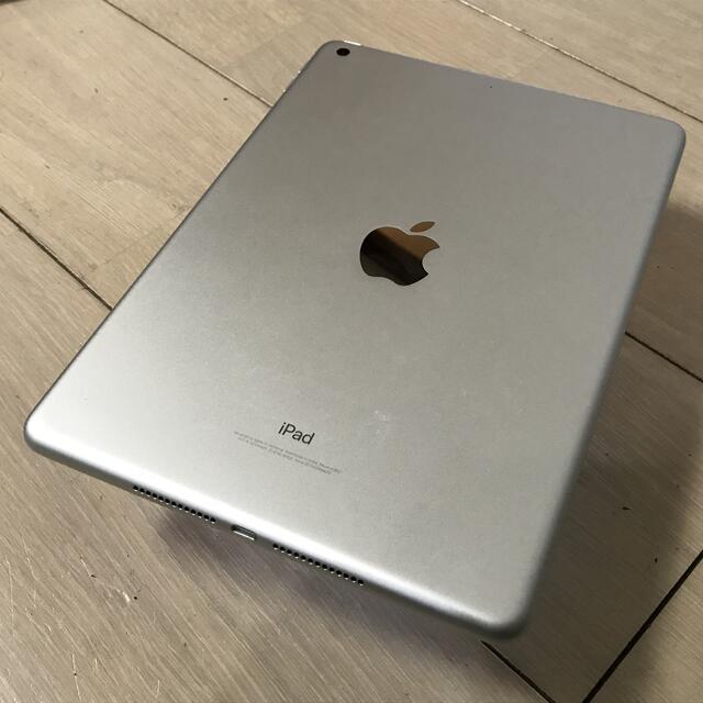 5日まで 488)Apple iPad 第5世代 WiFi 32GB シルバー