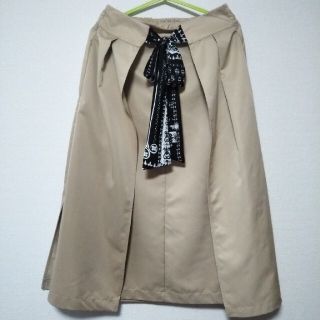 ザラ(ZARA)のZARAスカート(ひざ丈スカート)