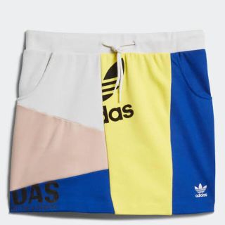 アディダス(adidas)の【タグ付き】アディダスオリジナル ×ダニエルカタリ(ミニスカート)