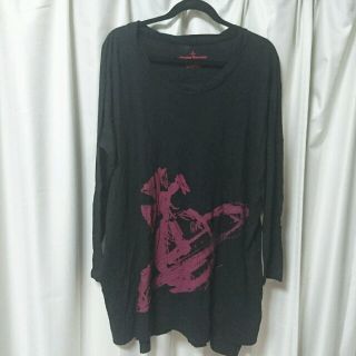 ヴィヴィアンウエストウッド(Vivienne Westwood)のヴィヴィアンウエストウッド トップス(Tシャツ(長袖/七分))